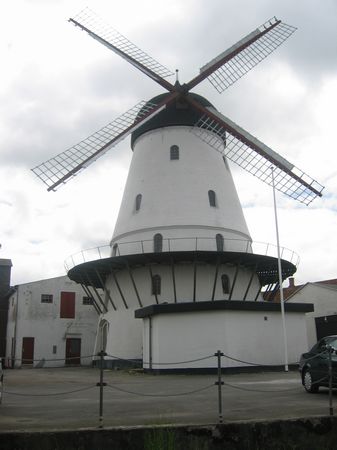 Zum Aquarell "Windmühle auf Bornholm"
